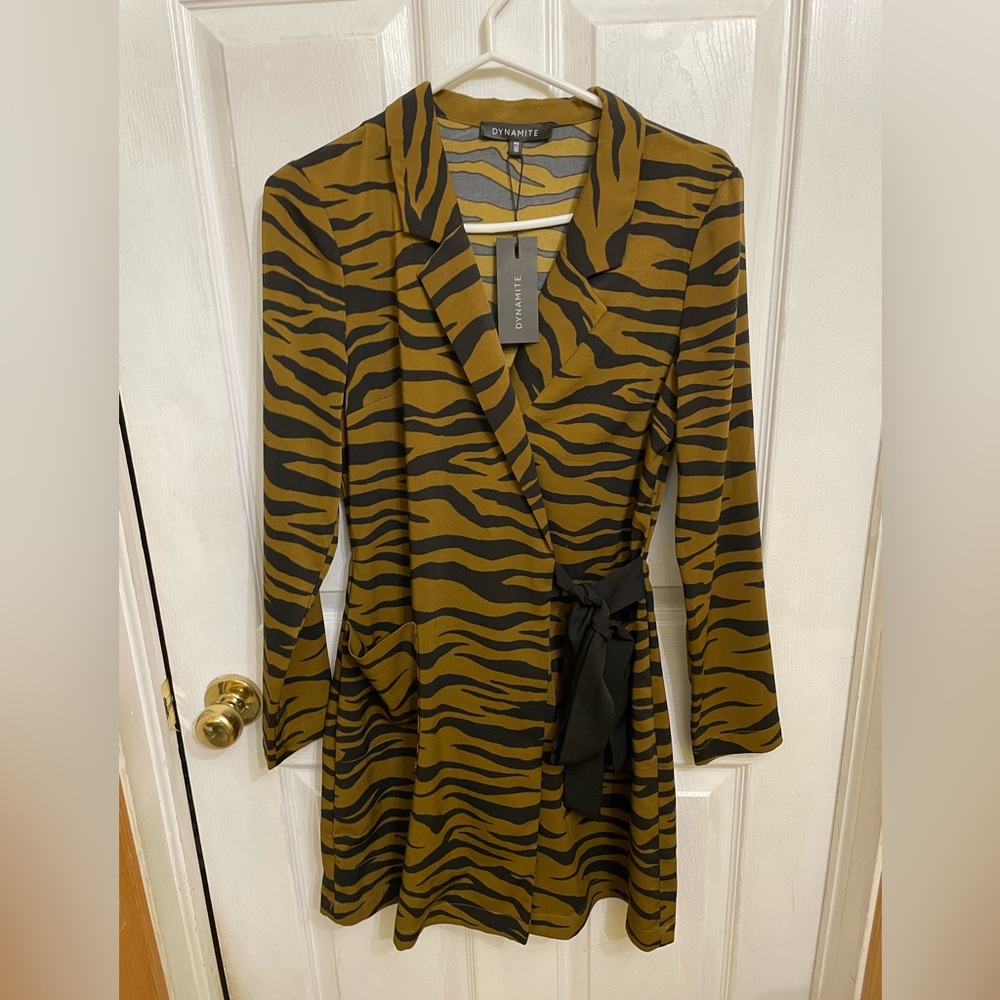 NWT Dynamite wrap dress